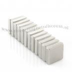 Zoom in - 20 x 20 x 5 mm ( N45 ) 12 stuks. TREKKRACHT van ieder magneet 20 kg