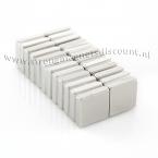 Zoom in - 20 x 20 x 5 mm ( N45 ) 24 stuks